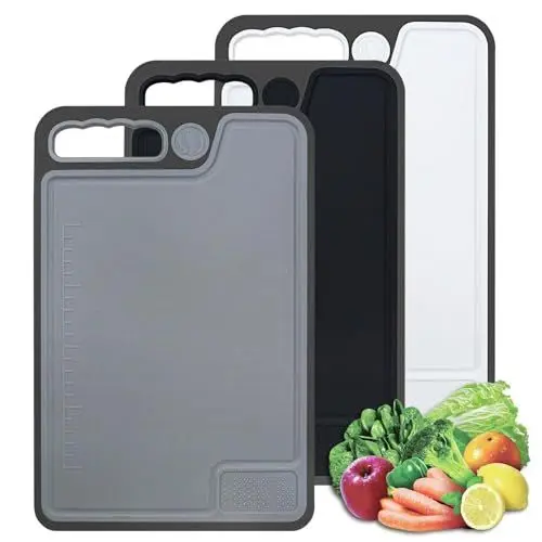 Produktbild: Schneidebrett Kunststoff Groß 3er Set, 35 x 23 cm - Küchenbrett Schneidebretter mit Saftrillen & Knoblauchpresse Rille, Rutschfest Schneidbrett Schwarz, Frühstücksbrettchen für Obst/Gemüse/Fleisch