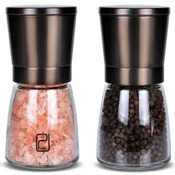 Produktbild: Schwarzes Edelstahl Gewürzmühle Set mit Ständer aus Bambus - Rotmetallgrauen Salz- und Pfeffermühlen mit verstellbarem Keramikmahlwerk - Schwarze Pfeffermühle und Salzmühlen Streuer-Set