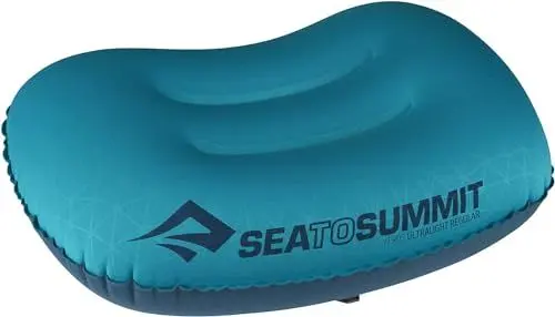 Produktbild: Sea to Summit - Aeros Ultralight Reisekissen R - Konturiert & leicht zum Aufblasen - Polyestergewebe 20D - rutschfest - Ultraleicht für Wanderungen - 36 x 26 x 12cm - Aqua Blue - 60g