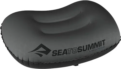Produktbild: Sea to Summit - Aeros Ultralight Reisekissen R - Konturiert & leicht zum Aufblasen - Polyestergewebe 20D - rutschfest - Ultraleicht für Wanderungen - 36 x 26 x 12cm - Grey - 60g
