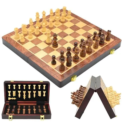 Produktbild: SESAMIS Magnethaftendes Schachspiel in klappbarer Schachkassette mit Schachfiguren - 3 in 1 Holz Schach Dame Backgammon Set, ideal für Kinder und Erwachsene - Tragbar und faltbar - Chess Set (39*39cm)