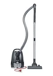 Produktbild: SEVERIN Staubsauger mit Beutel, kompakter & leiser Bodenstaubsauger für Teppich- & Hartböden, 750 W, Soft-Sound-Bodendüse, 8 m Reichweite, schwarz, BC 7030