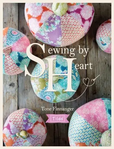 Produktbild: Sewing by Heart: For the Love of Fabrics