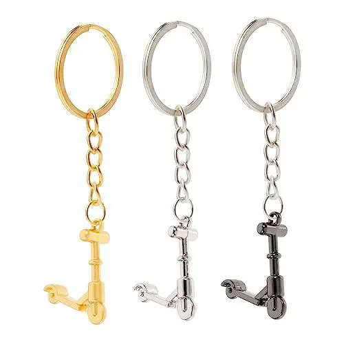 Produktbild: SEWOART 3sets Schlüsselanhänger Skateboard Schlüsselanhänger Zinklegierung Hängender Schlüssel Einzigartiges Roller Zubehör 3pcs * 3