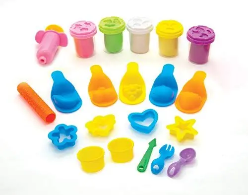 Produktbild: Simba Art und Fun Knetset Fruchteimer / 5x50g Knete / 5 Fruchtformen / 4 Ausstechformen / 16 Teile / 2 Becher / Für Kinder ab 3 Jahren