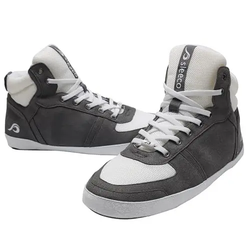 Produktbild: sleeco - Moderne Hausschuhe im Jordan Sneaker-Look Herren und Damen - Stylisch Indoor Schuhe für Zuhause - Warme lustige Pantoffeln Hüttenschuhe für Erwachsene geschlossen Größe 39 grau