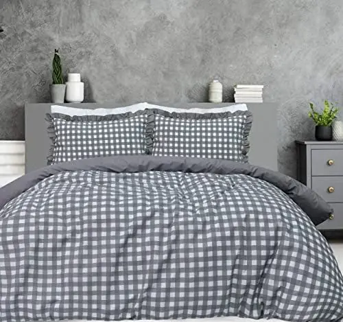 Produktbild: Sleepdown Gingham-Karo, grau, einfarbige Rückseite, weich, pflegeleicht, Bettbezug mit Rüschenrand-Kissenbezug – Einzelbett (135 x 200 cm)