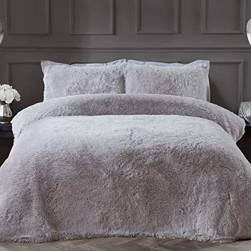 Produktbild: Sleepdown Luxuriöses Bettwäsche-Set mit langem Flor, Kunstfell, silberfarben, super weich, pflegeleicht, mit Kissenbezügen, Doppelbett (200 x 200 cm)