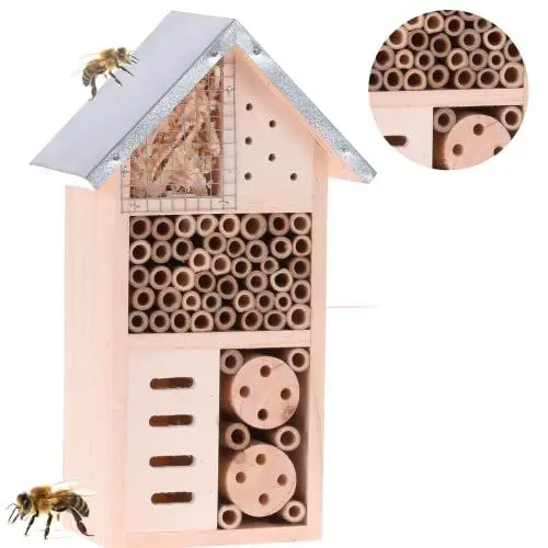 Produktbild: Smart Planet Stabiles Insektenhotel Naturbelassenes Bienenhotel aus Holz wetterfestes Insekten Hotel mit Metalldach 15x9x26cm für Garten und Hof VH2000200 Braun