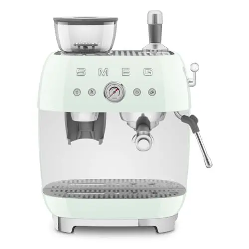 Produktbild: Smeg, EGF03PGEU, manuelle Espressomaschine, mit integrierter Kaffeemühle, Thermoblock, 4 Temperaturstufen, Dampfdüse und Druckmesser, 1-l-Tank, kompakte Größe, 1350 W, Creme, Pastellgrün