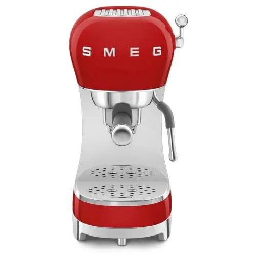 Produktbild: Smeg, Espresso-Kaffeemaschine ECF02RDEU, Cappuccino-Dampfunktion, Thermoblock, großes Tassengehäuse und Doppelkaffeefunktion, 1 L Wassertank, benutzerfreundliches Bediensystem, 1350 W, Rot