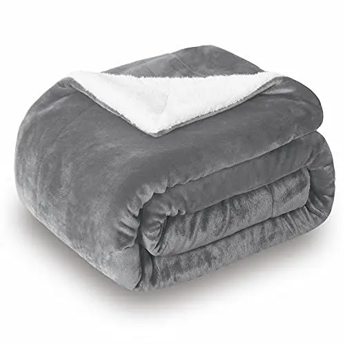 Produktbild: SOCHOW Sherpa Decke Grau zweiseitige Wohndecken Kuscheldecken, extra Dicke warm Sofadecke/Couchdecke aus Sherpa, 220 x 240 cm super flausch Fleecedecke als Sofaüberwurf oder Wohnzimmerdecke