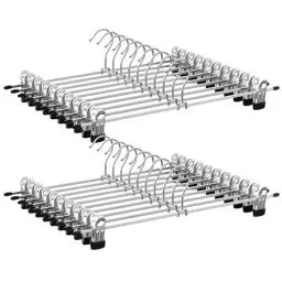 Produktbild: SONGMICS Hosenbügel aus Metall, 20er Set, Rockbügel, 40 cm lang, Kleiderbügel mit verstellbaren Clips, verchromter Haken um 360 degree drehbar, schwarz-silbern CRI006-20, 40 x 10,5 cm (H x B)