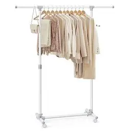 Produktbild: SONGMICS Kleiderständer auf Rollen, Kleiderstange, höhenverstellbar zwischen 97 und 165 cm, ausziehbare Garderobenstange, Garderobenständer, seitliche Haken für Accessoires, weiß LLR001W01