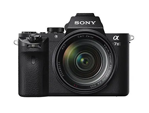 Produktbild: Sony Alpha 7 II | Spiegellose Vollformat-Kamera mit Zeiss-Zoomobjektiv 24-70 mm f/4.0 ( 24,3 Megapixel, schneller Hybrid-Autofokus, optische 5-Achsen-Bildstabilisierung, XAVC S-Format-Aufzeichnung)