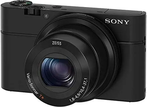 Produktbild: Sony RX100 Premium Kompakt Digitalkamera (20 MP, 7,6 cm (3 Zoll) Display, 1 Zoll Sensor, 28-100 mm F1.8-4.9 Zeiss Objektiv, 3,6x opt. Zoom) (DSC-RX100) schwarz