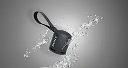Produktbild: Sony SRS-XB13 Bluetooth-Lautsprecher (kompakt, robust, wasserabweisend, Extra Bass, 16h Akkulaufzeit) Schwarz