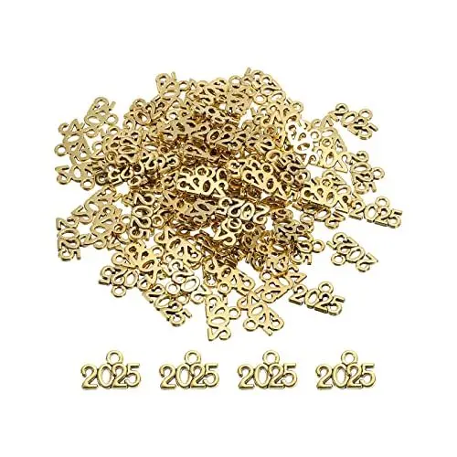 Produktbild: sourcing map 50 Stück 2025 Jahreszahl Charm Abschlussjahr Altgold-Farbe für Quaste DIY Schmuckherstellung Halskette Armbänder Schlüsselanhänger