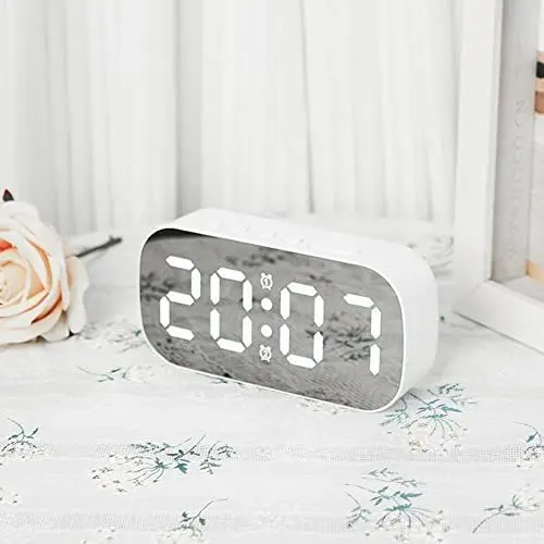 Produktbild: SPORTARC Digitale Wanduhr, großes Display, digitaler Wecker, einstellbare Helligkeit, LED-Digitaluhr, Countdown, große Uhr mit Datum, Woche, Temperatur (W-Weiß)