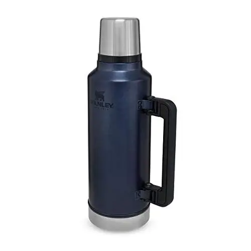 Produktbild: Stanley Classic Legendary Thermosflasche 1.9L - Thermos Hält 45 Stunden Heiß oder Kalt - Edelstahl Thermoskanne - BPA-Frei - Spülmaschinenfest - Nightfall