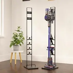 Produktbild: Staubsauger Ständer für Dyson, staubsauger halterung als stabile Halterung Zubehör kompatibel mit Dyson Akku-Staubsauger V15 V12 slim V11 V10 V8 V7 V6 Metall Lagerung Standfuß Halterung Rahmen