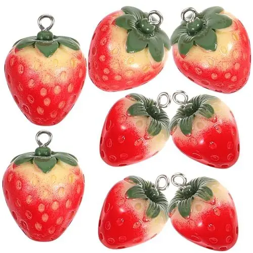 Produktbild: STOBOK Erdbeer Schmuck Anhänger Für DIY Schmuckherstellung Bunte Resin Erdbeer Charms 4 Große Und 4 Kleine Erdbeeren Für Halsketten Ohrringe Und Taschenaccessoires