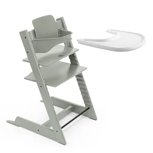 Produktbild: Stokke Tripp Trapp Hochstuhl (Glacier Green) mit Stokke Tray (White) - ein verstellbares, ergonomisches und leicht zu reinigendes Babyset für Kinder im Alter von 6-36 Monaten