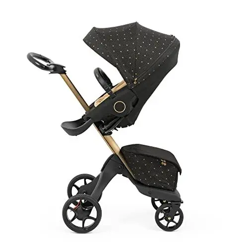 Produktbild: Stokke Xplory X, Signature – Eleganter Kinderwagen – Anpassbarer Komfort für Baby & Eltern – Polsterung, Sicherheitsgurt & reflektierender Reißverschluss für mehr Sicherheit – Im Nu faltbar