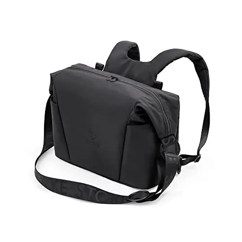 Produktbild: Stokke Xplory X Wickeltasche, Rich Black – Trageoption als Schultertasche oder Rucksack – Inklusive faltbarer Wickelunterlage & Beuteltasche – UPF 50+, wasserabweisend, leicht zu reinigen
