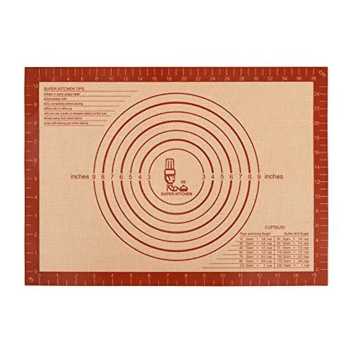 Produktbild: SUPER KITCHEN Antihafte Backmatte aus Silikon Rutschfeste Backunterlage Teigunterlage Ausrollmatte Silikonmatte Backfolie Teigmatte für Fondant, Brot, Pizza, BPA Frei (Rot, 42 x 30cm)