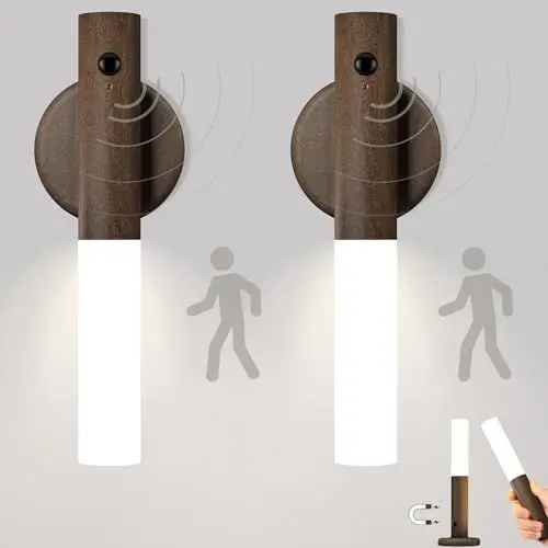 Produktbild: SYMYNELEC 2 Stück Akku Wandleuchte Holz mit Bewegungsmelder, USB Kabellose Wandlampe Innen ohne Stromanschluss, Warmweiß Magnetische Nachtlicht ohne Bohren für Flur Treppen Wohnzimmer (Dunkles Holz)