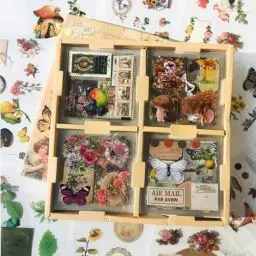 Produktbild: Ta Merry Scrapbooking Zubehör Stickers Set,100 Blatt Pflanzen Sticker Set Vintage Bullet Journal Zubehör Sticker Aesthetic Scrapbook Stickers für Scrapbooking,Journaling Zubehör usw(Waldabenteuer）