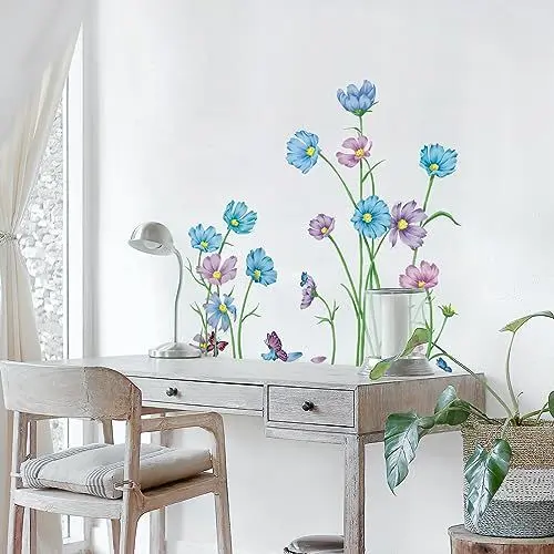 Produktbild: Tanlaby Blau Lila Blumen Wandtattoo Garten Blume Wandsticker Frühling Pflanzen Floral Schmetterling Wandaufkleber für Frauen Wohnzimmer Schlafzimmer Büros Sofa Hintergrund Hause Wanddekoration