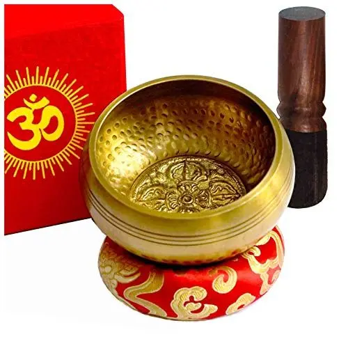 Produktbild: TARORO Tibetisches Klangschalen-Set aus Nepal ~ Ø12cm ~ handgefertigte tibetische Klangschale mit Klöppel und rot Seidenkissen in rot Lokta-Papierbox