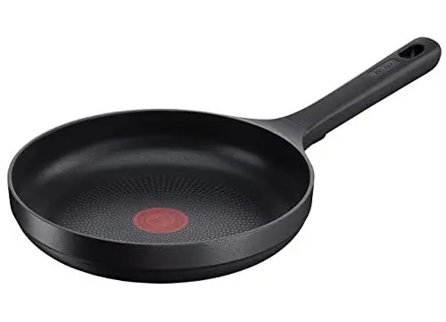Produktbild: Tefal G61204 Trattoria Pro Bratpfanne 24 cm | Aluguss | unbedenkliche Antihaftversiegelung | Thermo-Signal Temperaturanzeiger | für alle Herdarten geeignet | induktionsgeeignet | Schwarz