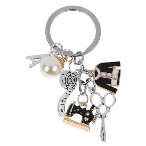 Produktbild: TENDYCOCO Nähmaschinen-Schlüsselanhänger Kirsche Schlüsselanhänger Schere Schlüsselanhänger Nähmaschine Schlüsselanhänger Kleidung Schlüsselanhänger Nähgeschenk Schlüsselring aus Legierung T