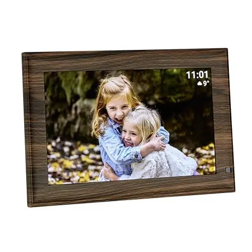 Produktbild: TFA Dostmann Digitaler WLAN Bilderrahmen mit Frameo App, 37.1001, 10 Zoll, mit Bewegungssensor, Touchscreen, inkl USB und Micro SD, für Video und Foto, in Holz-Optik, braun