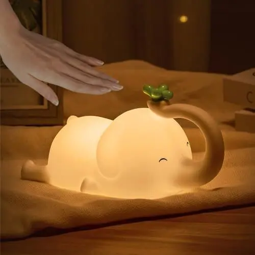Produktbild: TGKYK Nachtlicht Kinder Silikon, Nachtlicht Baby Dimmbar, Touch-Steuerung Kindernachtlicht, 3 Lichtmodi Kinder Nachtlampe, LED Nachtlicht kinderzimmer für Kinderzimmer Mädchen Junge