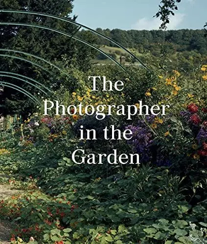 Produktbild: The Photographer in the Garden