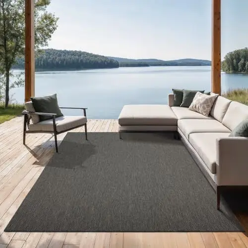 Produktbild: the carpet Mistra - robuster Teppich, modern, langlebig und pflegeleicht, In- und Outdoor, Wohnzimmer, ideal für Küche, Flur und Wintergarten, flachgewebt, Anthrazit, 140 x 200 cm