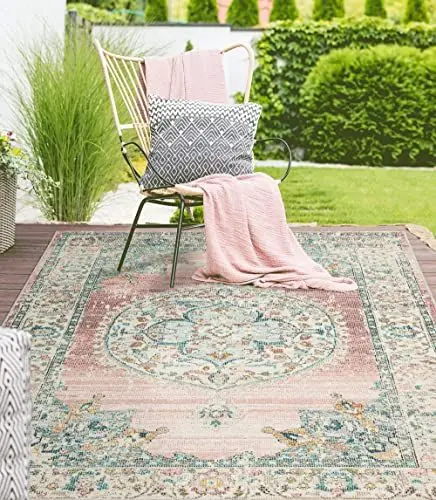 Produktbild: the carpet Palma - vielseitiger Indoor- & Outdoor-Teppich, modernes Design, Wohnzimmer, wetterfest & UV-beständig, langlebig und pflegeleicht, Balkon, Wintergarten, Rosa, 80 x 150 cm
