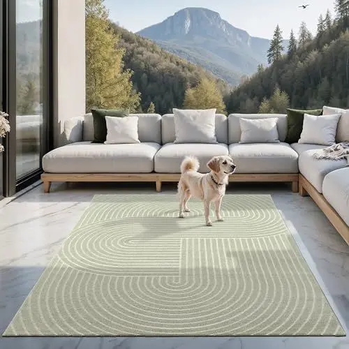 Produktbild: the carpet Santo Plus - Hochwertiger Outdoor Teppich, Passend für Wohnzimmer, Schlafzimmer und Terrasse, Wetterfest, langlebig und pflegeleicht, Grün, 140 x 200 cm