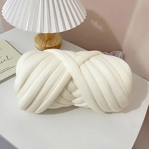 Produktbild: TOOSOAR Sperrige Armstricken Wolle, 500g Länge Wolle Zum Häkeln Grob Gestrickte Kuscheldecke, Roving Garn zum Handstricken Häkeln, Grobe Isländische Wolle, Haustier Bett Sofa（Off white）