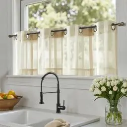 Produktbild: TOPICK Voile Scheibengardinen Bistrogardine für Wohnzimmer modern H 35 x B 130 (cm) 1er Set mit Ösen Transparent Landhaus Streifen Küchenvorhang Gestreift Küchengardinen Paarig Klein Fenster Beige