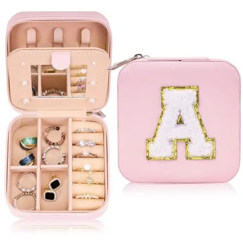 Produktbild: Toptime Reise Schmuckkästchen, Klein Schmuckaufbewahrung mit Spiegel für Damen, PU Leder Schmuckkasten mit Buchstaben Aufnäher A, Tragbare Schmuckschatulle für Ringe, Ohrringe, Halsketten (Rosa)