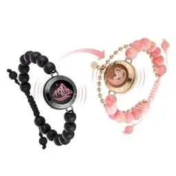 Produktbild: TOTWOO Pärchen Armband Paar Geschenke Partnerarmbänder mit Berührung Fernbeziehungsgeschenk für lange Distanzen Pärchen Liebes Geschenke Vibration&Aufleuchten Bluetooth Pairing Schmuck, Berg und Meer