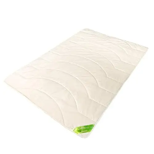 Produktbild: Traumschloss Sense of Nature Wildseide & Naturfaser Sommerbettdecke 135x200cm, leichte und kühlende Sommer-Bettdecke aus 50% Seide 50% Tencel, weiß
