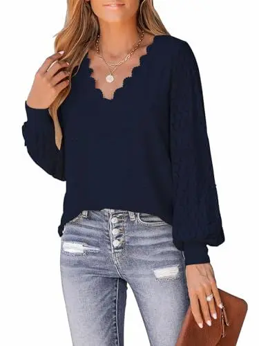 Produktbild: TrendiMax Bluse Damen V Ausschnitt mit überbackener Spitze, Lange Spitzenärmel - Elegantes Hemd Blusen Langarmshirt Einfarbig Langarm Oberteile Tops (L, Blau)