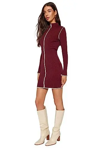 Produktbild: TRENDYOL Damen Trendyol Damen Farbblock Mini Lange Ärmel Lässig/Lässig Schlank Kleid Figurbetont Dress, Burgundy, M