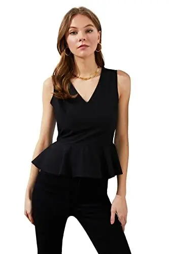 Produktbild: Trendyol Damen TWOSS19XB0065 Blouse, Schwarz, 38